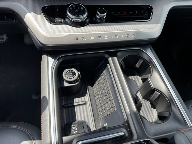 Certified 2025 Ford Expedition Max Active AWD/4WD image 26