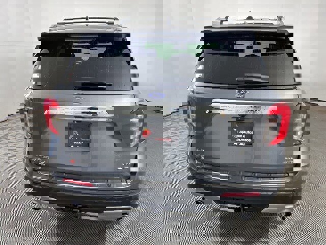 Certified 2023 Ford Explorer Limited w/ Limited Technology Package image 3