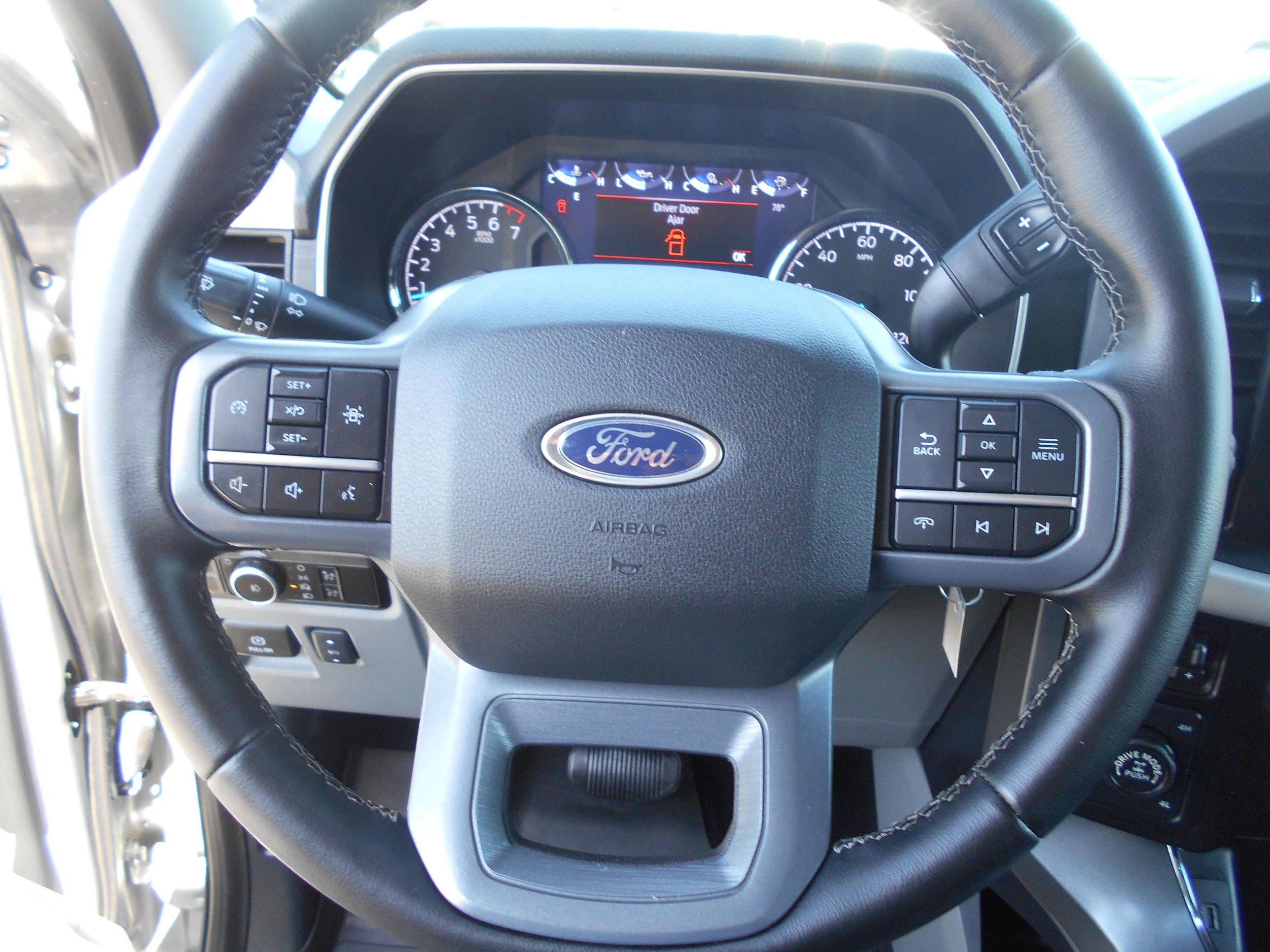 Certified 2023 Ford F150 XLT w/ Equipment Group 301A Mid AWD/4WD image 15