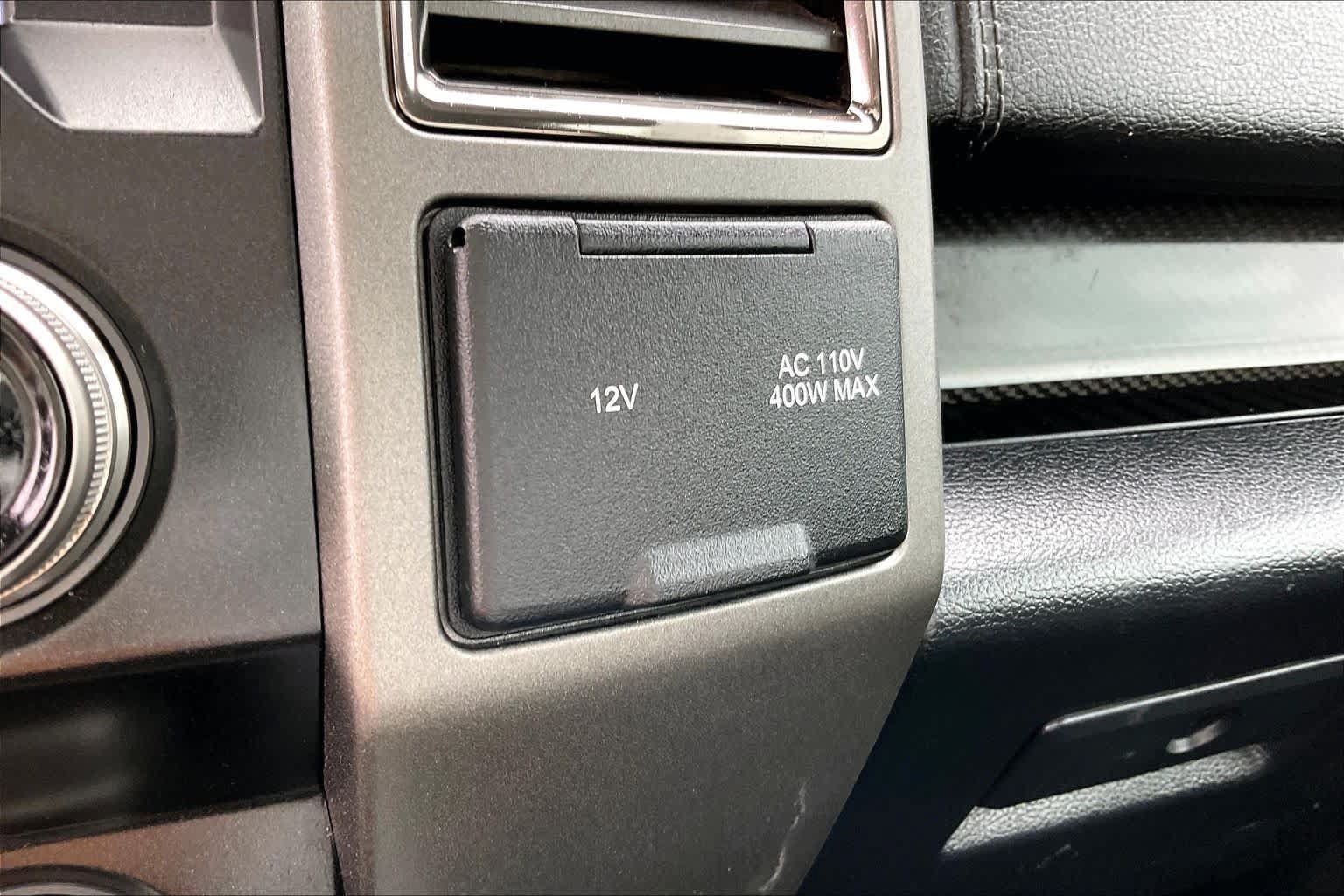 Certified 2019 Ford F150 Raptor w/ Equipment Group 802A Luxury AWD/4WD image 32