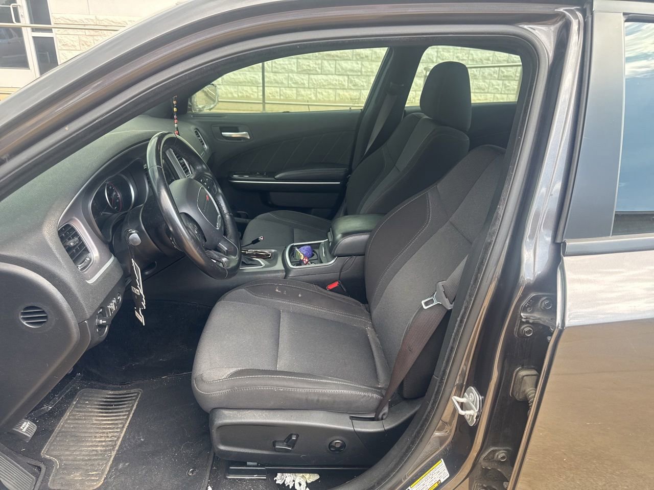 Used 2019 Dodge Charger SXT RWD image 9