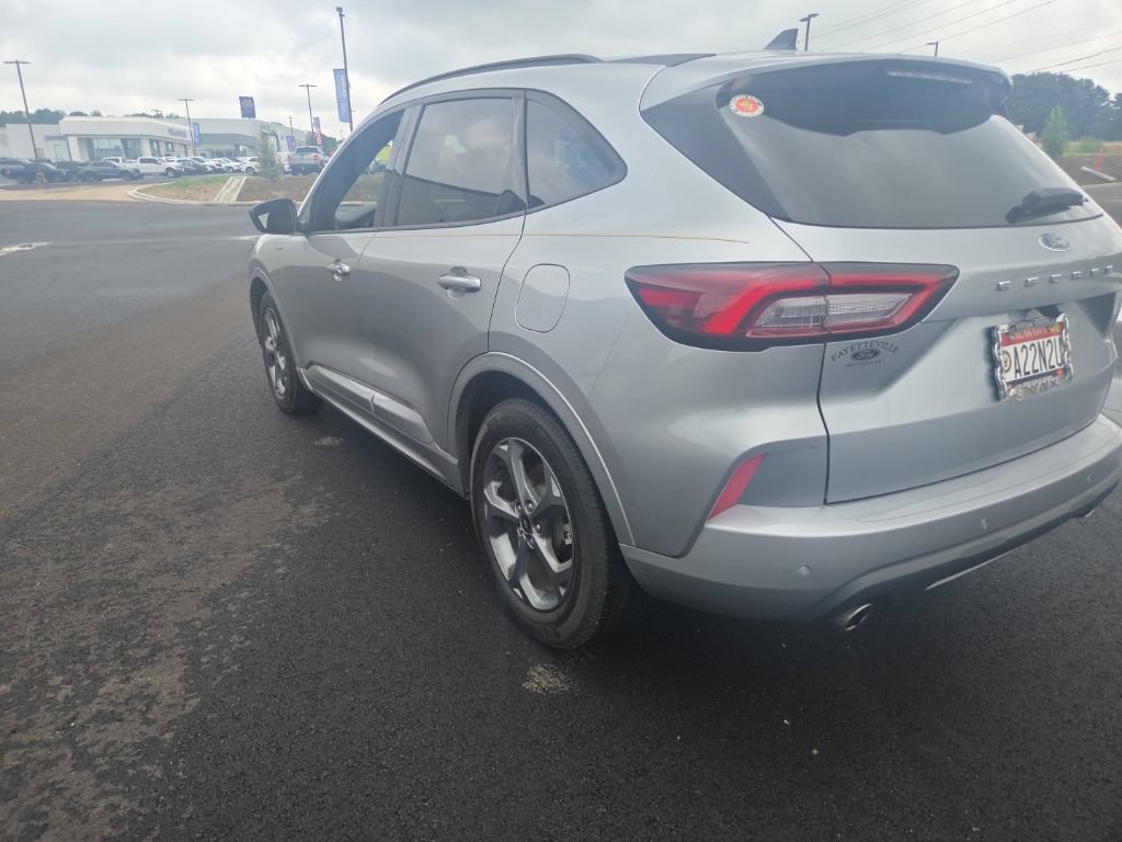 Certified 2023 Ford Escape ST-Line w/ Tech Pack #1 FWD image 10