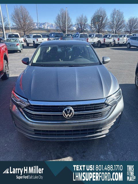 Used 2023 Volkswagen Jetta S image 8