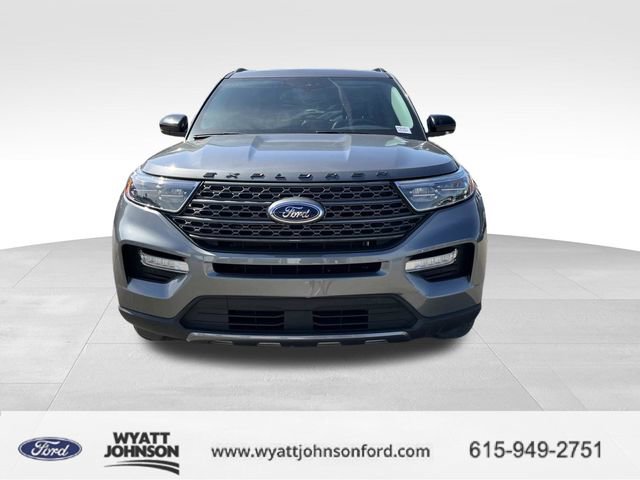 Certified 2023 Ford Explorer XLT w/ Equipment Group 202A AWD/4WD image 8