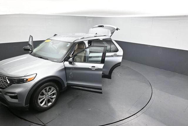 Certified 2023 Ford Explorer Limited w/ Equipment Group 301A RWD image 37