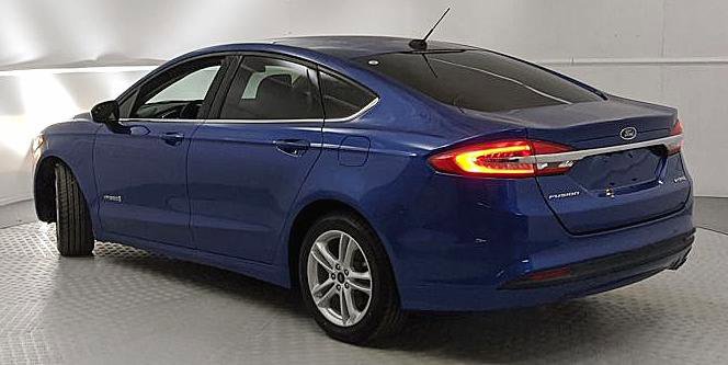 Certified 2018 Ford Fusion S image 3
