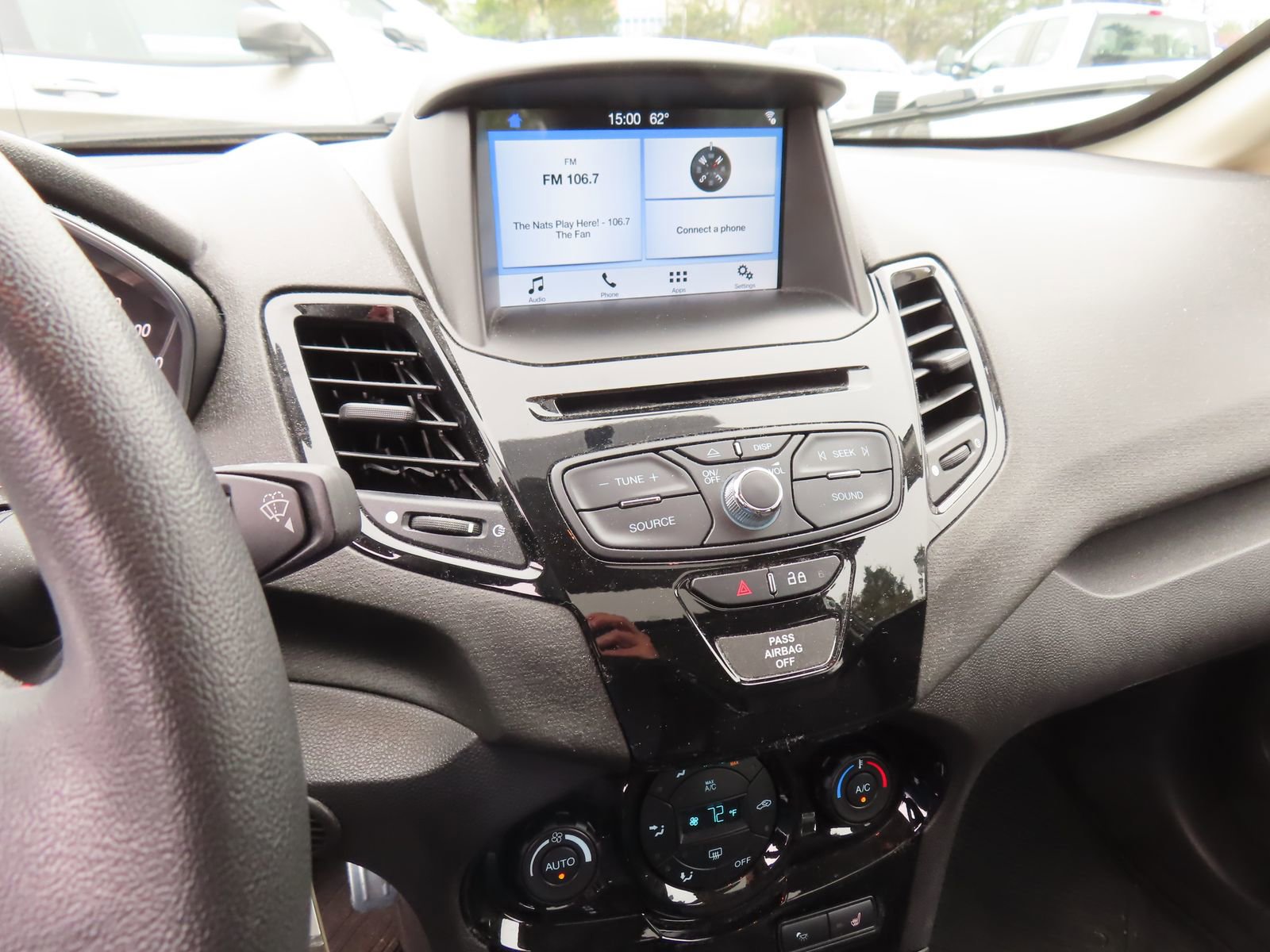 Certified 2019 Ford Fiesta ST-Line w/ ST Line Cold Weather Package image 25