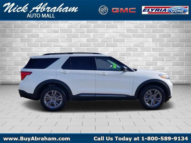 Certified 2024 Ford Explorer XLT w/ Equipment Group 202A AWD/4WD image 1