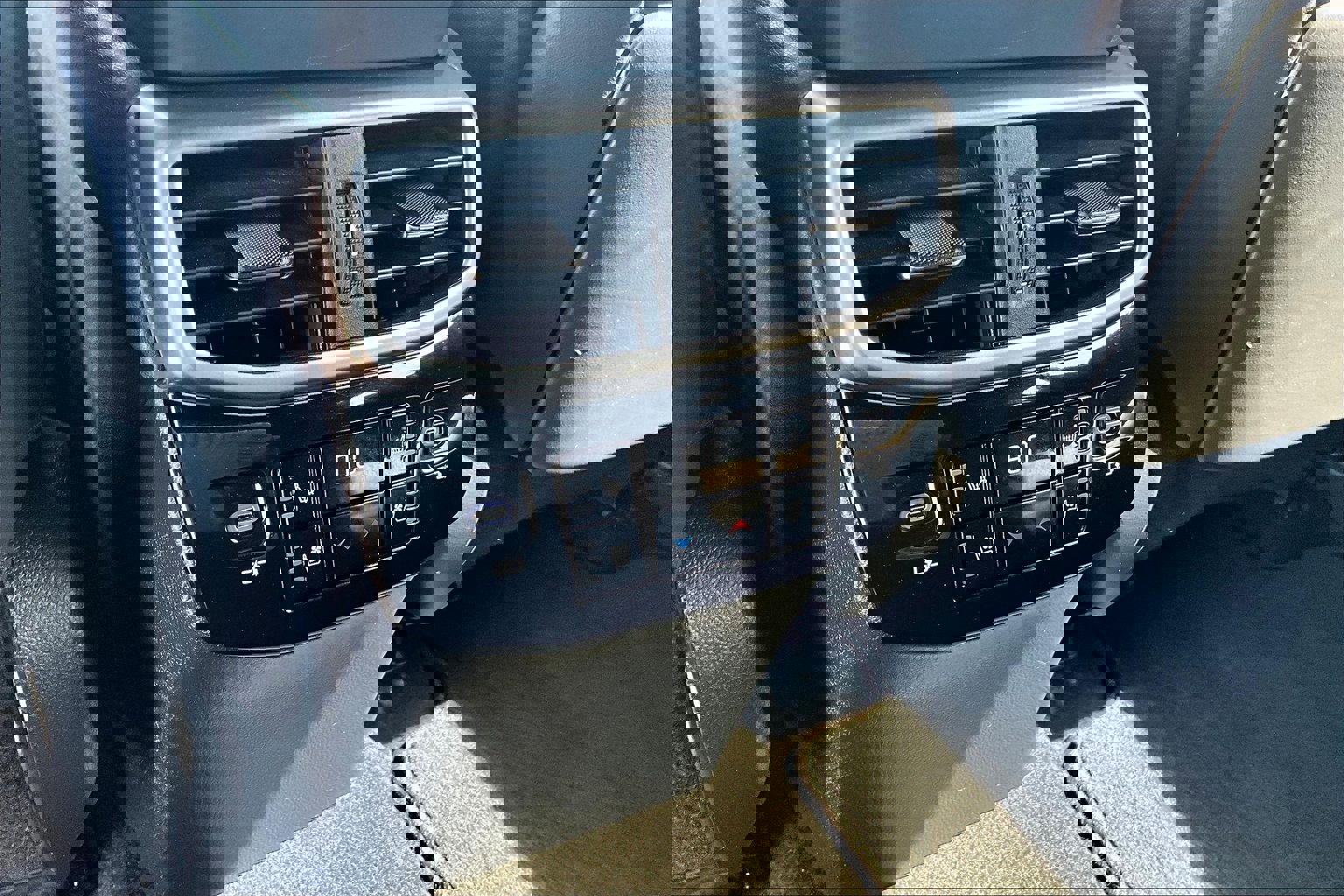 Used 2023 Lexus RX 350 AWD w/ Accessory Package (Z1) image 32