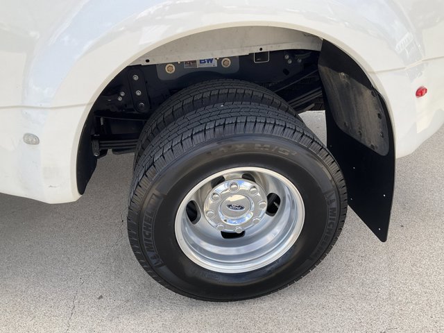 Certified 2024 Ford F350 Lariat w/ Chrome Package AWD/4WD image 15