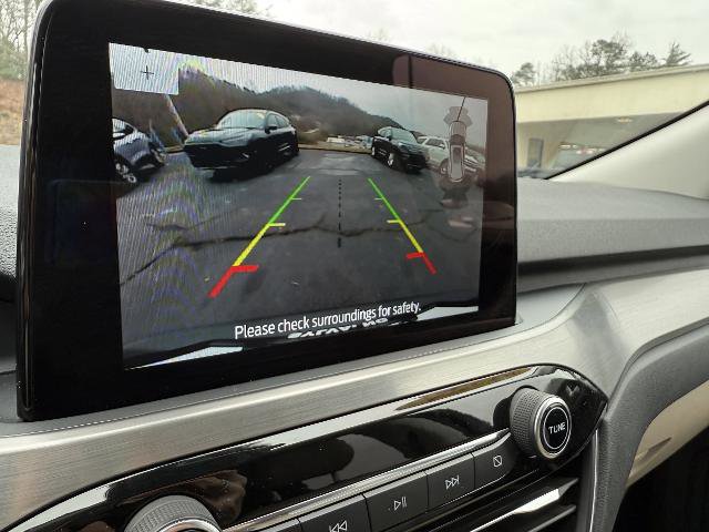 Certified 2022 Ford Escape Titanium image 19