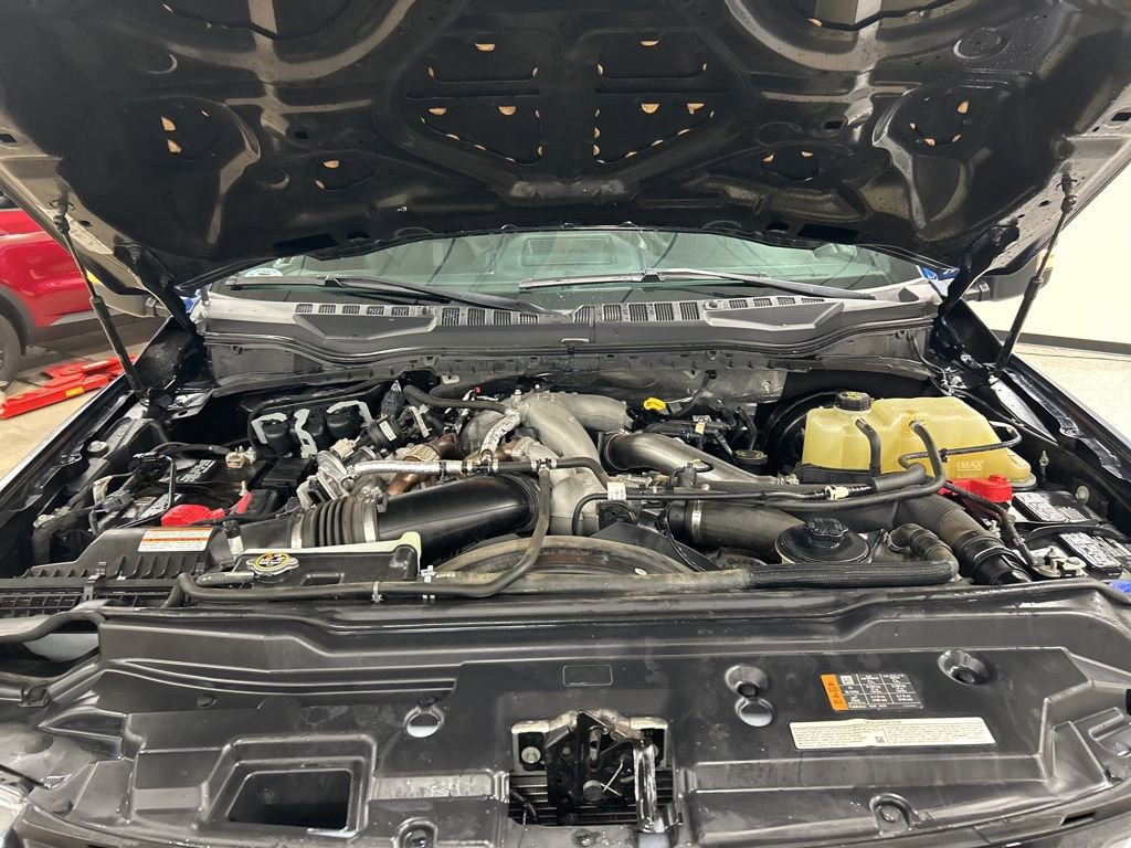 Certified 2022 Ford F350 Platinum image 34