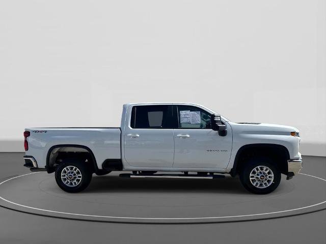 Used 2025 Chevrolet Silverado 2500 LT w/ Convenience Package AWD/4WD image 5