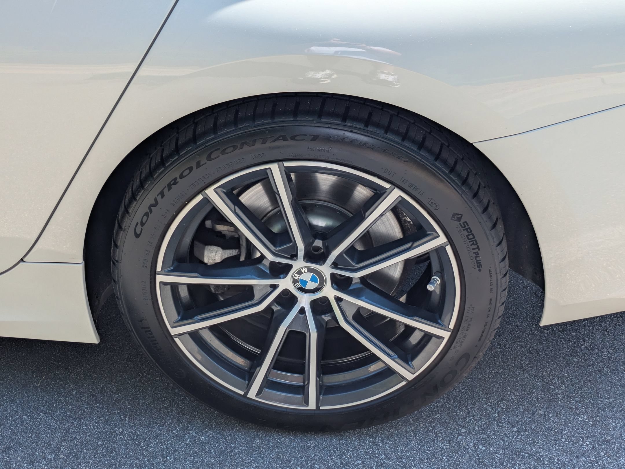 Used 2021 BMW 330i Sedan w/ Premium Package RWD image 8