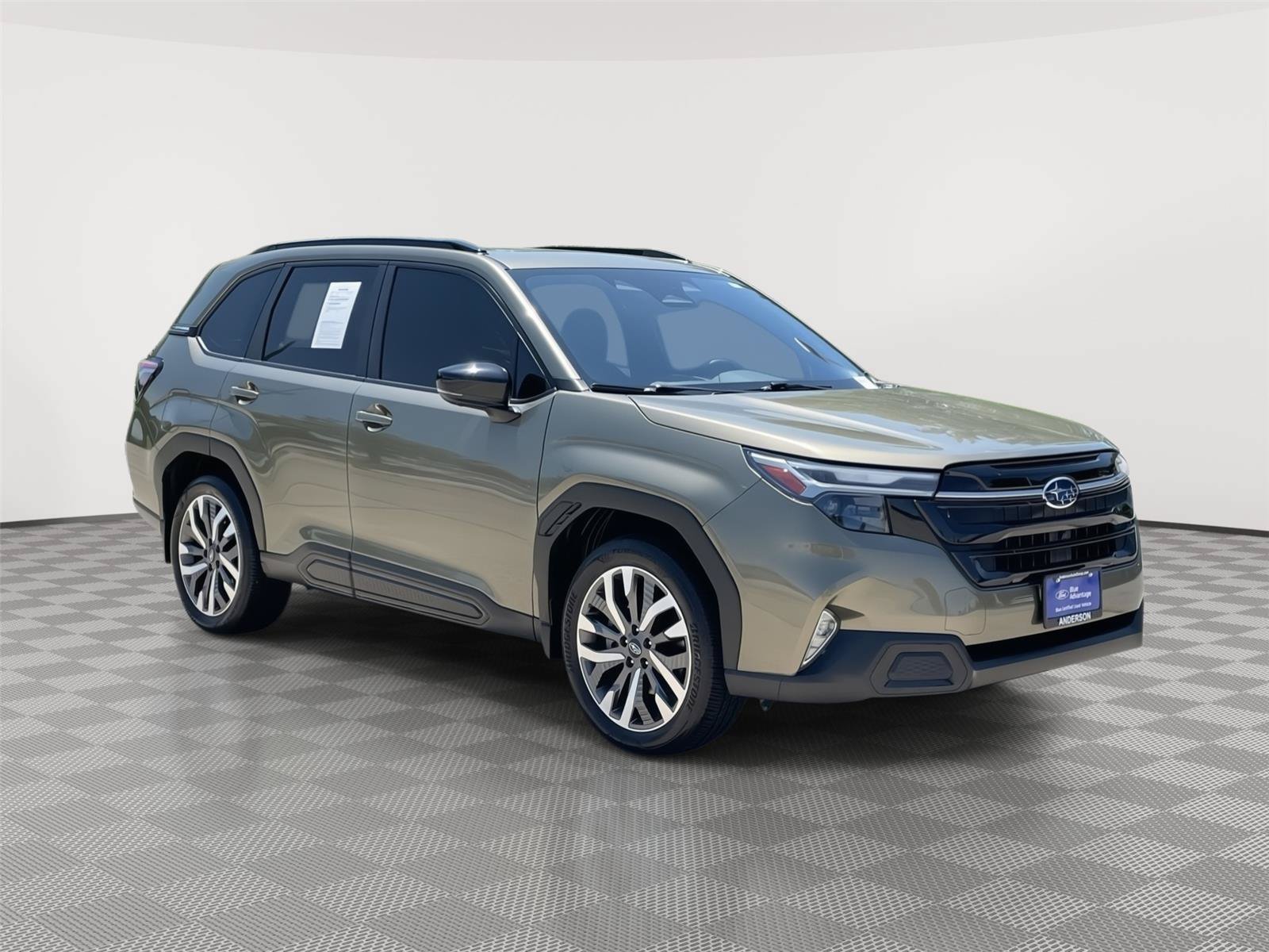 Used 2025 Subaru Forester Touring AWD/4WD image 5