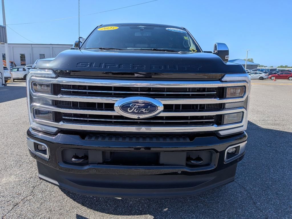 Certified 2025 Ford F250 Platinum w/ Platinum Plus Package image 9