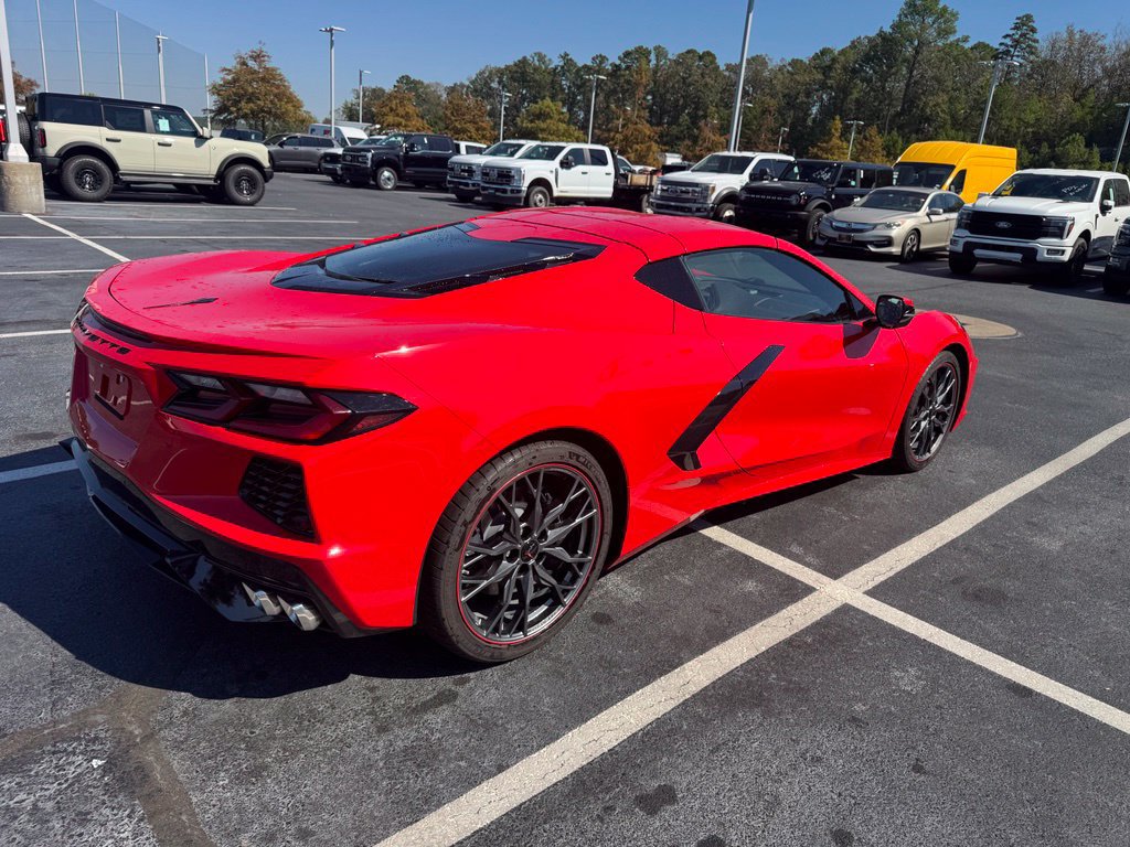 Used 2023 Chevrolet Corvette Stingray Coupe RWD image 7