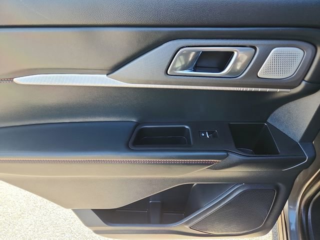 Certified 2025 Ford Explorer ST AWD/4WD image 27