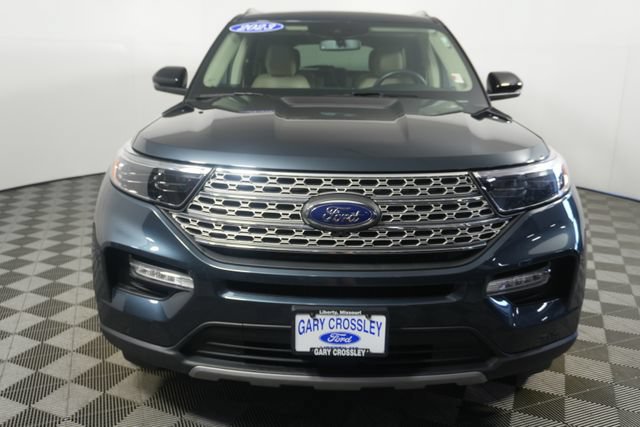 Certified 2023 Ford Explorer Limited w/ Equipment Group 301A AWD/4WD image 8