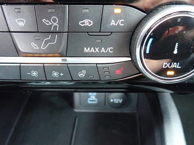 Certified 2022 Ford Escape SEL w/ SEL Stealth AWD Package image 25