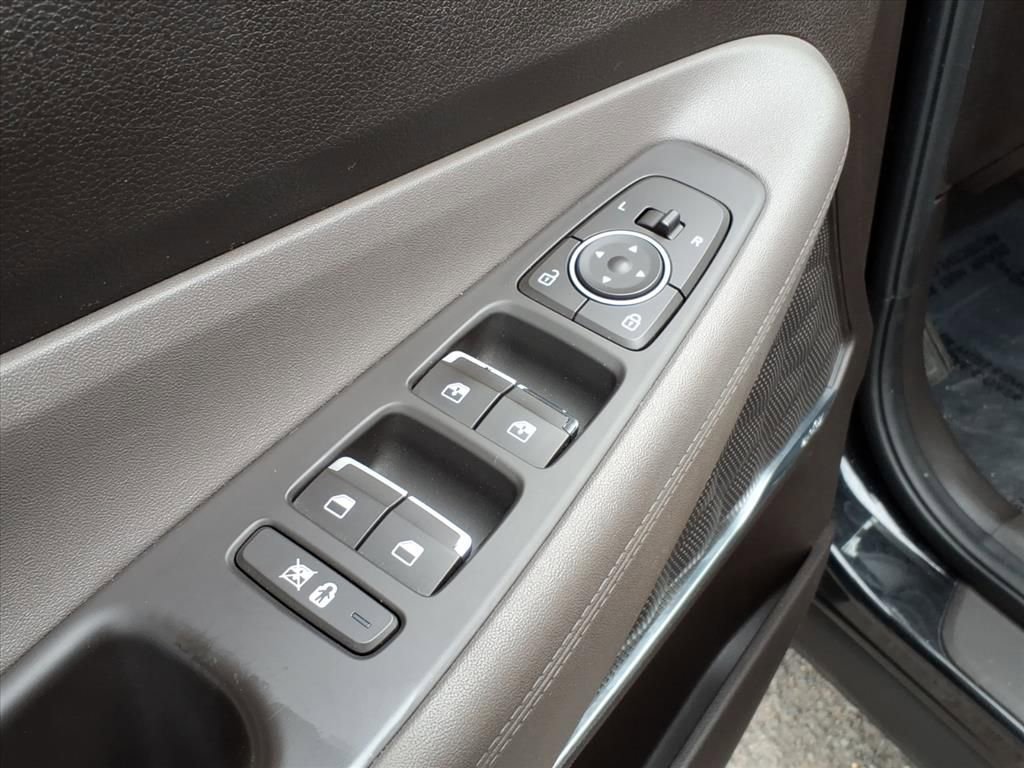 Used 2019 Hyundai Santa Fe SEL image 14