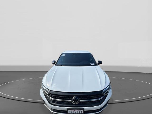 Used 2024 Volkswagen Jetta Sport image 10