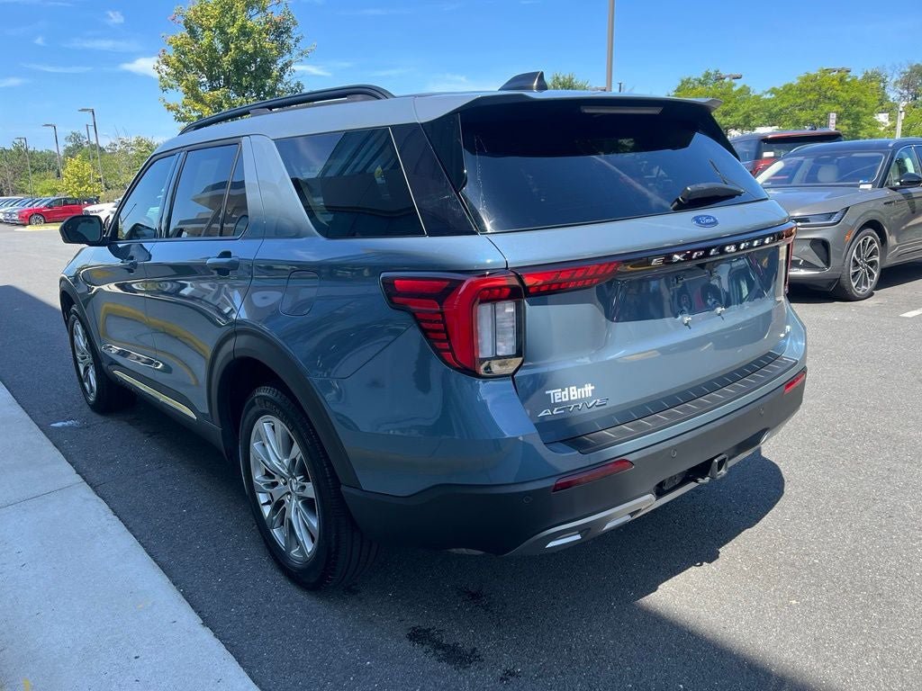Certified 2025 Ford Explorer Active w/ Active Comfort Package AWD/4WD image 7