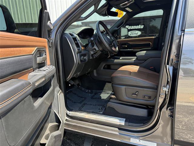 Used 2024 RAM 3500 Limited w/ Safety Group AWD/4WD image 9