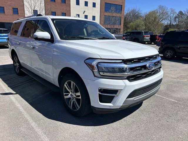 Certified 2024 Ford Expedition Max Limited RWD image 3