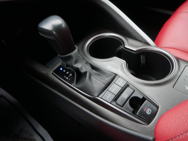 Used 2022 Toyota Camry XSE w/ Blackout Package (TMS) FWD image 24
