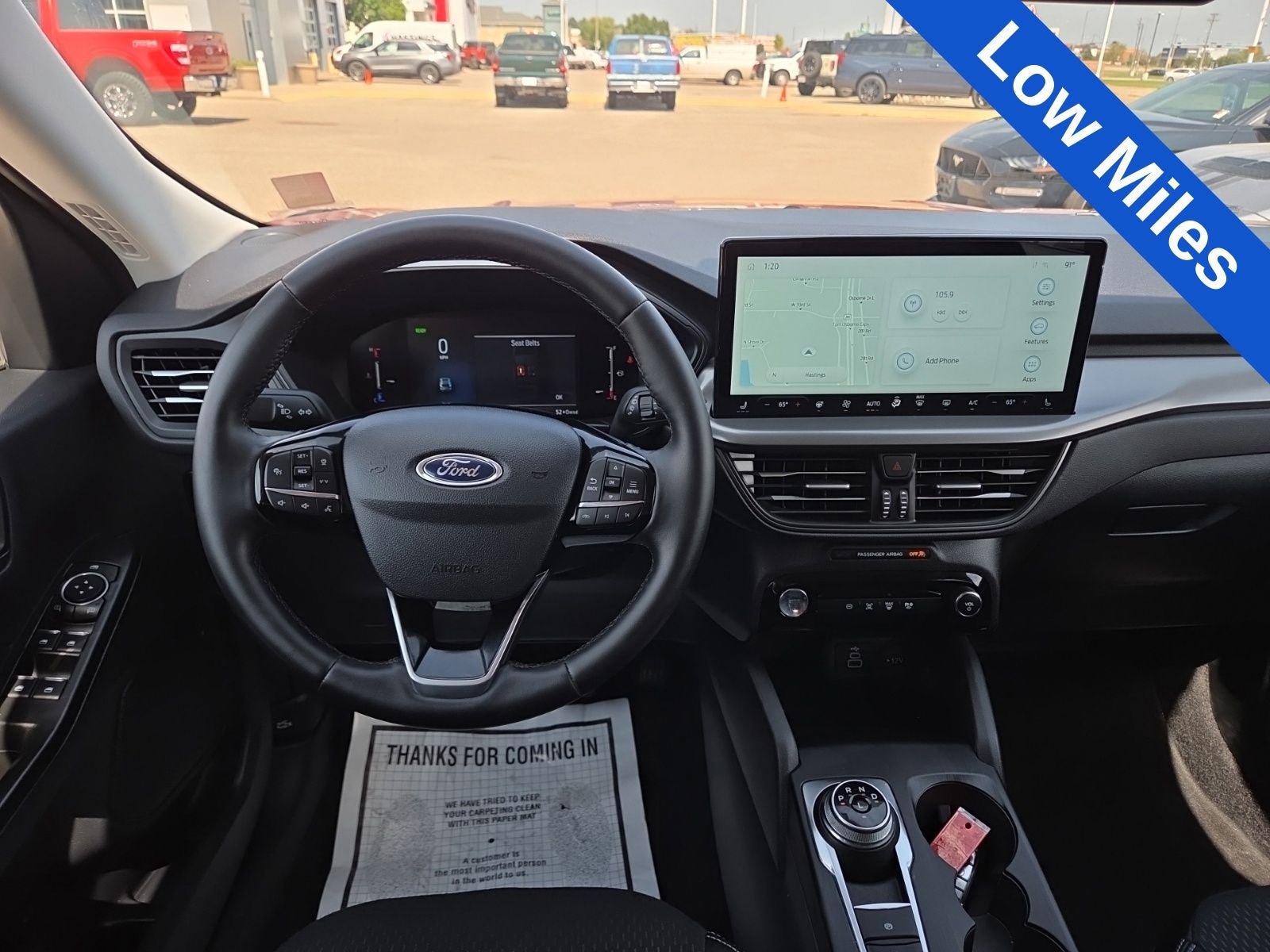 Certified 2025 Ford Escape SE w/ Class II Trailer Tow Package FWD image 3