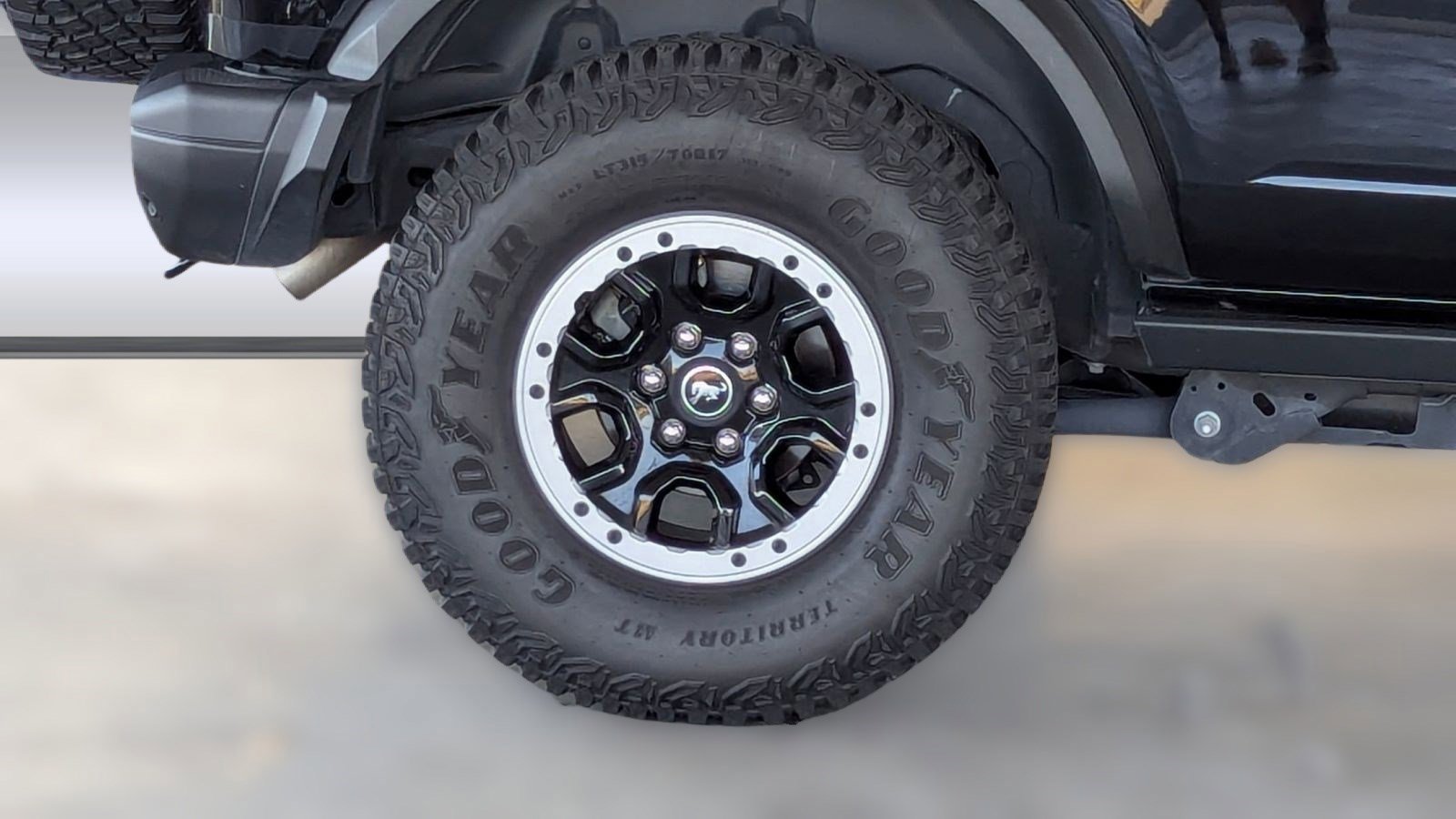 Certified 2023 Ford Bronco Badlands w/ Sasquatch Package image 12