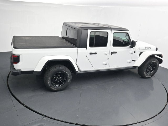 Used 2021 Jeep Gladiator Sport AWD/4WD image 40