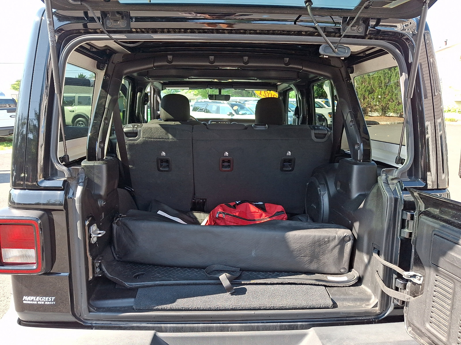 Used 2021 Jeep Wrangler Unlimited Sport AWD/4WD image 30