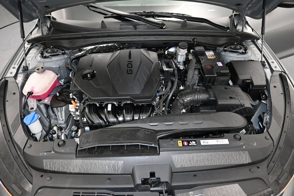 Used 2025 Kia K5 GT-Line w/ GT-Line Premium Package FWD image 12