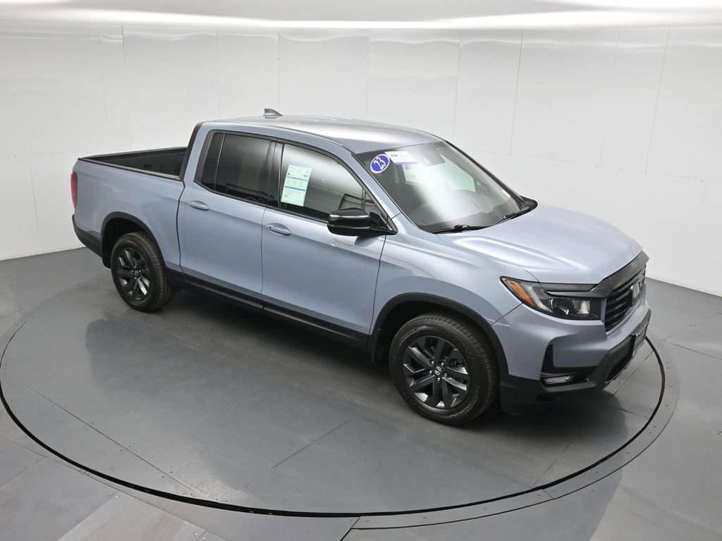 Used 2023 Honda Ridgeline Sport image 5