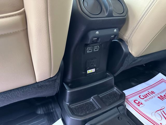 Used 2019 Jeep Wrangler Unlimited Sahara w/ Quick Order Package 24M Moab AWD/4WD image 9