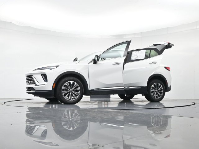 Used 2024 Buick Envision Preferred AWD/4WD image 50