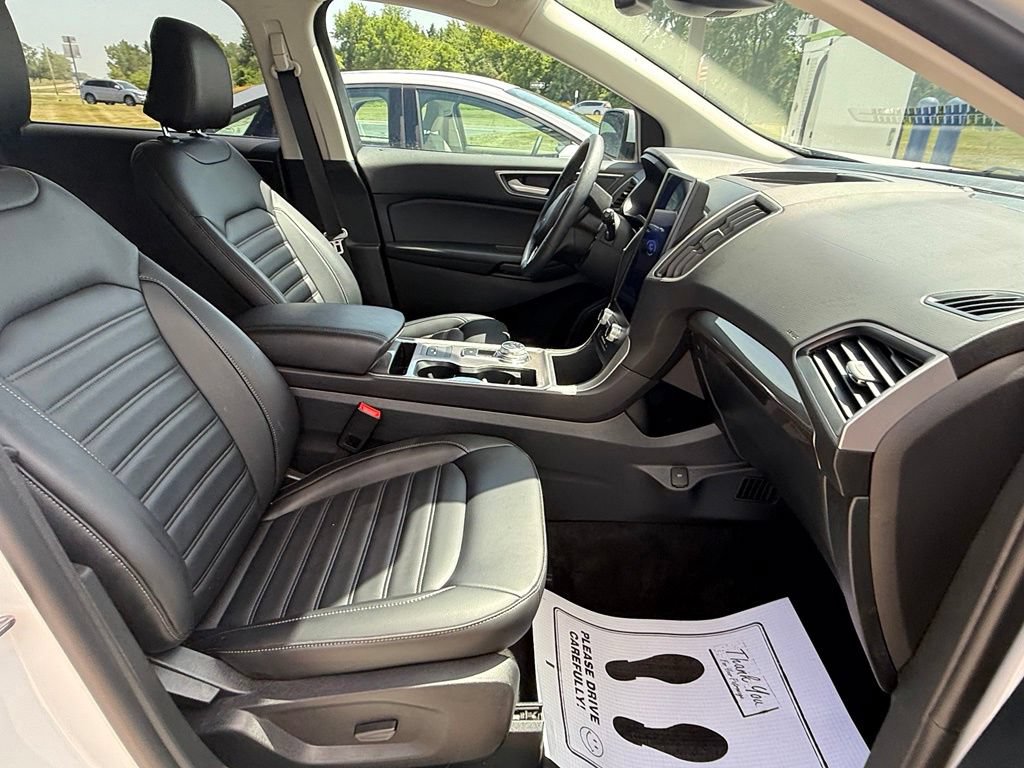 Certified 2024 Ford Edge SEL w/ Convenience Package AWD/4WD image 12