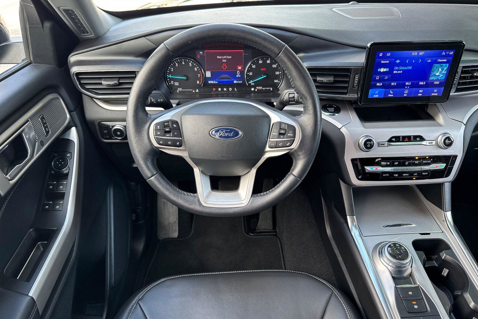 Certified 2023 Ford Explorer XLT w/ Equipment Group 202A image 5