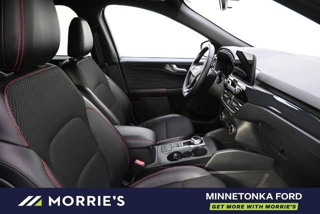 Certified 2025 Ford Escape ST-Line AWD/4WD image 16