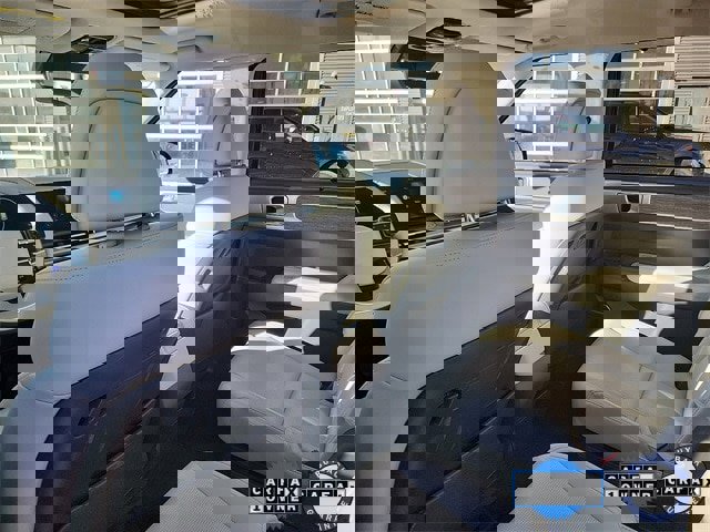 Used 2025 Hyundai Santa Fe Calligraphy w/ Tow & Go Package image 24