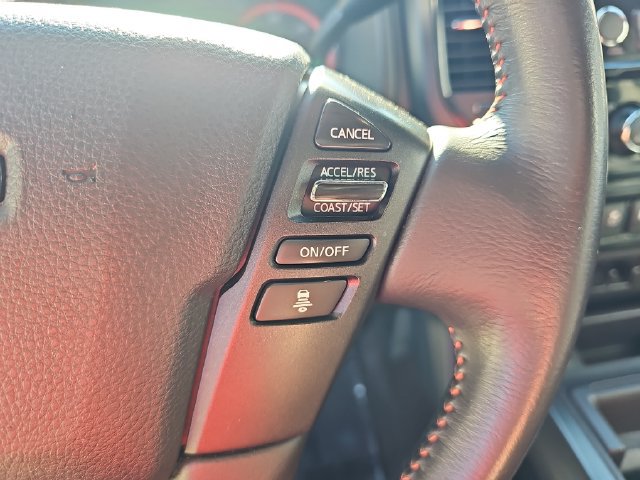 Used 2023 Nissan Titan PRO-4X w/ Pro-4x Convenience Package AWD/4WD image 17