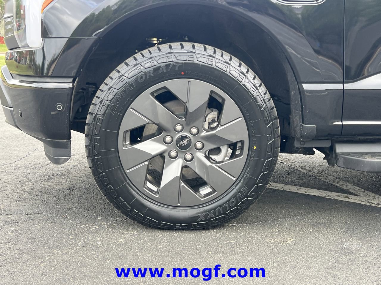 Certified 2023 Ford F150 Lightning Lariat w/ Equipment Group 511A High image 41