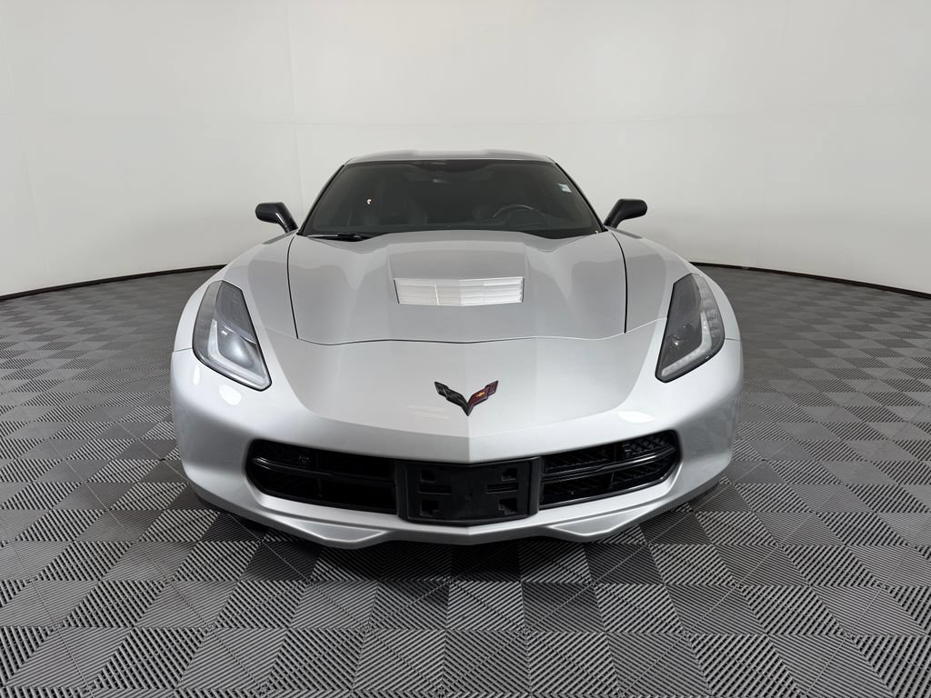 Used 2019 Chevrolet Corvette Stingray Coupe RWD image 8