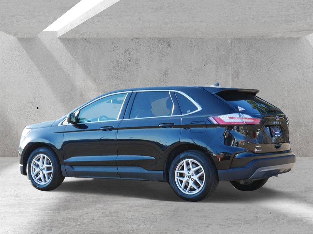 Certified 2024 Ford Edge SEL image 4