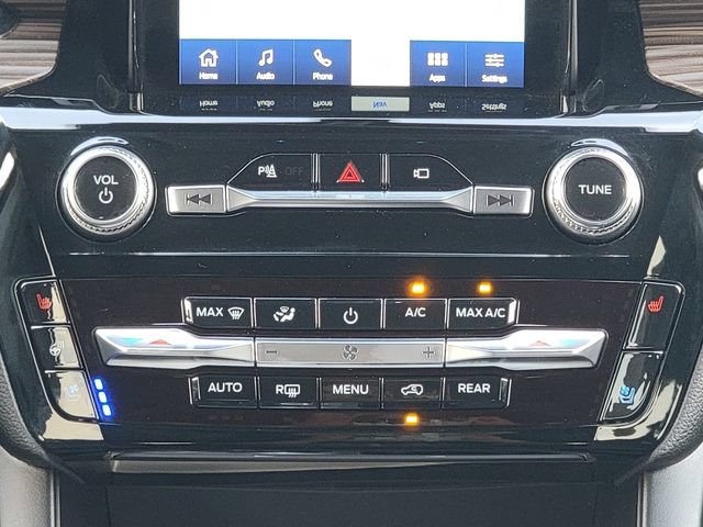 Certified 2023 Ford Explorer Limited w/ Limited Technology Package AWD/4WD image 30