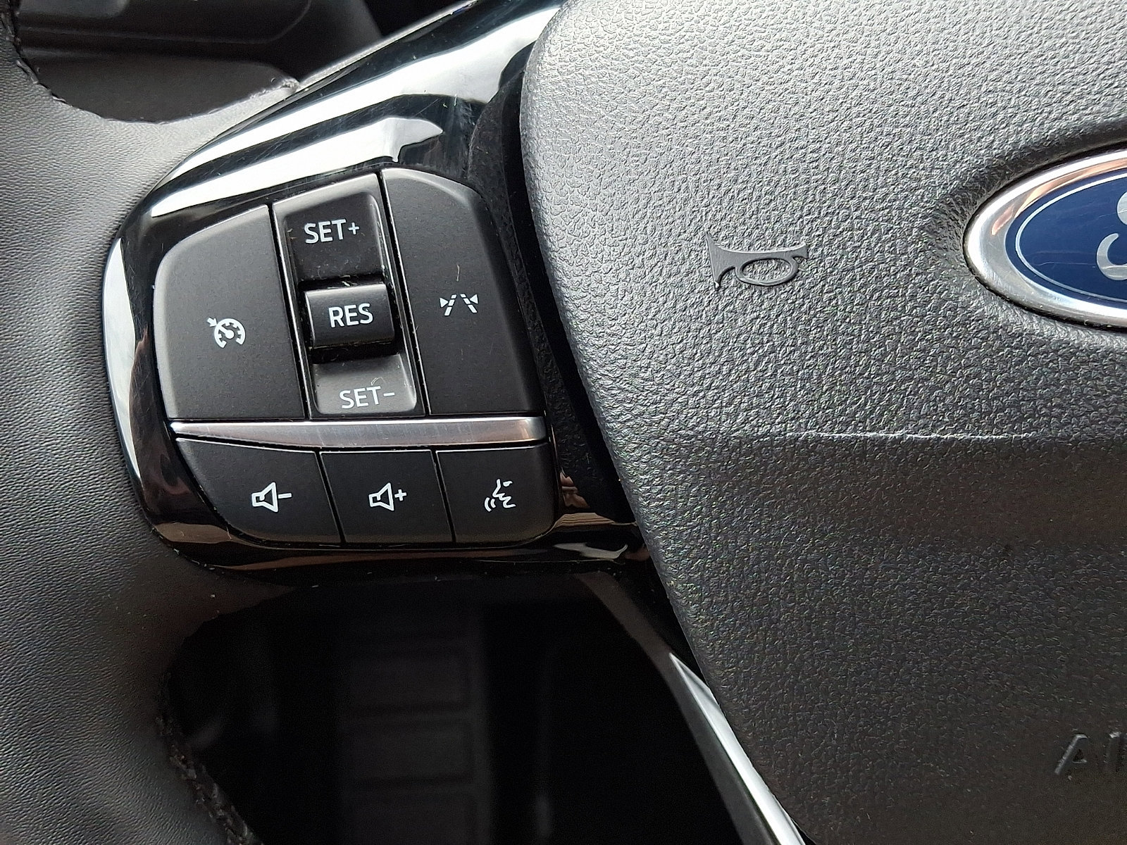 Certified 2023 Ford Escape Active image 19