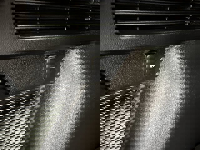 Certified 2024 Ford Escape Platinum image 37