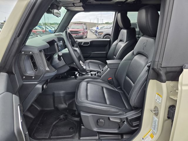 Certified 2025 Ford Bronco Badlands AWD/4WD image 11